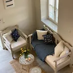 Appartement Luca's Chalki Town
