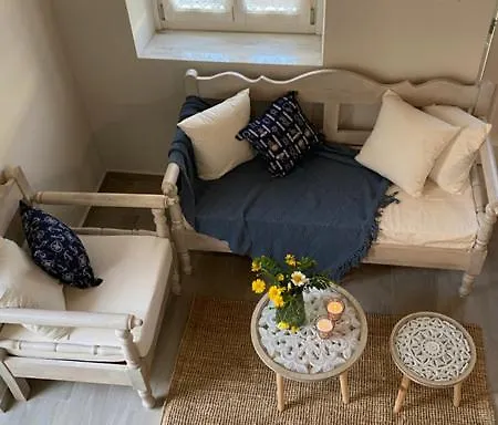 Apartment Luca's Chalki Town