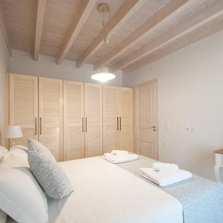 Luca's * Chalki Town