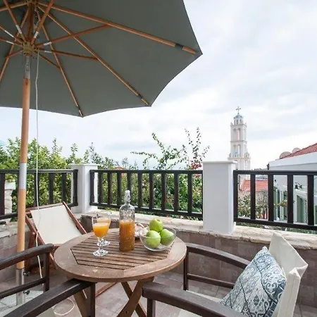 Apartment Luca's Chalki Town