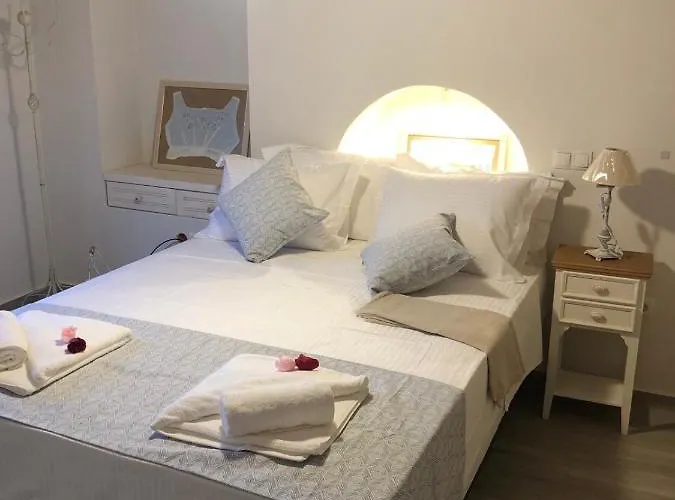 Luca's شقة Chalki Town