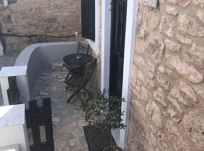 شقة Luca's Chalki Town