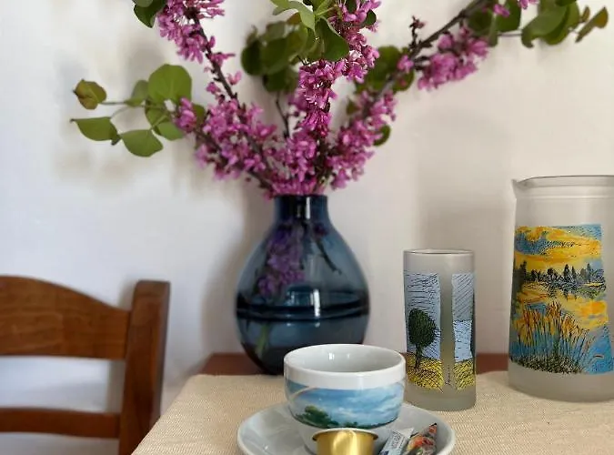 Luca's شقة Chalki Town