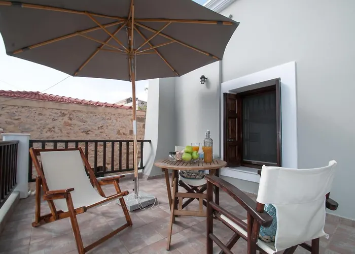 Luca's * Chalki Town