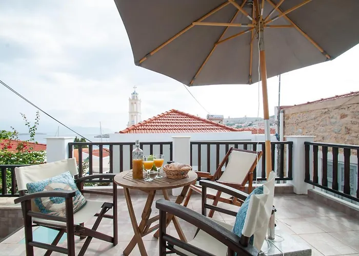 شقة Luca's Chalki Town