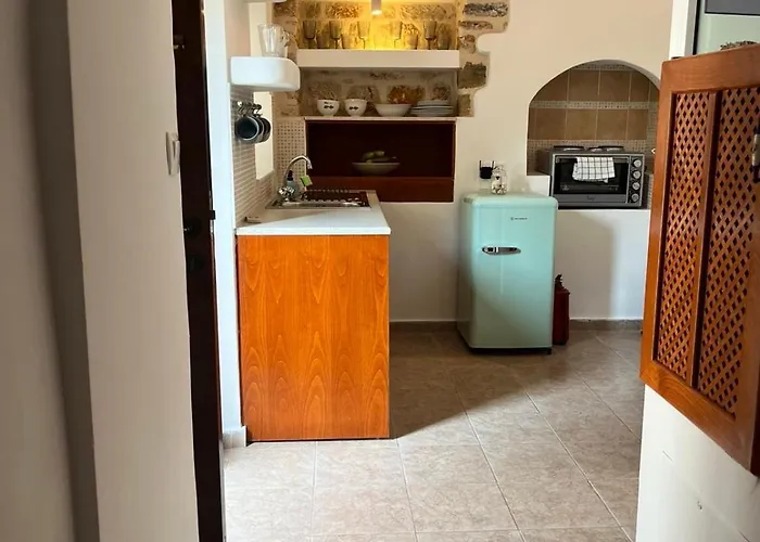 شقة Luca's Chalki Town